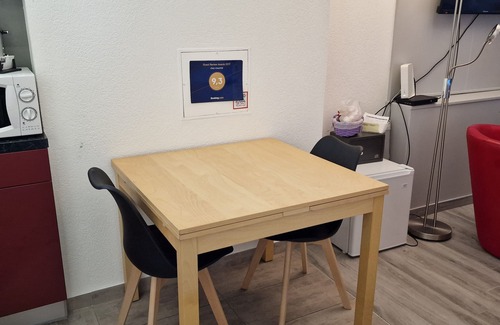 Bevaix Apartment | Attypical calm harmonious relaxing
