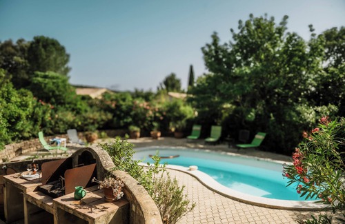 Vendemian House | Atypical family home sleeps 10