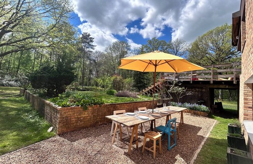 Saint-Hilarion House | Atypical house in the heart of the forest