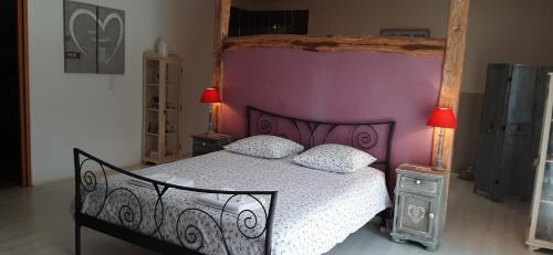 Saint-Martin-de-Fressengeas Bed & Breakfast | Au Cœur de Mauchat, pour une escapade romantique