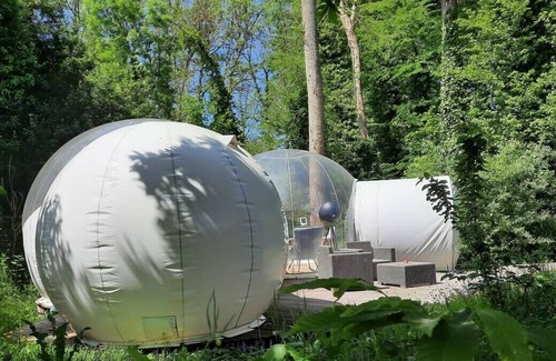 Lindry House | Au Calme Absolu chez Nicolas. Maison bulle au calme