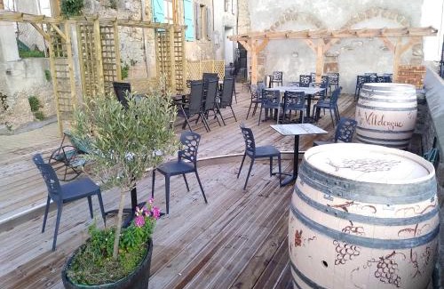 Villelongue-d'Aude Bed & Breakfast | Au Château de Villelongue B&B