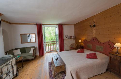 Albertville Bed & Breakfast | Au Cheval Blanc - appartements et chambres d'hôtes