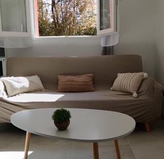 Argenteuil Apartment | Au jardin Parisien