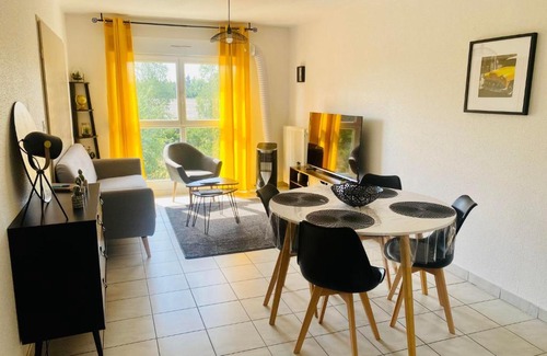 Petit-Croix Apartment | Au petit CHESSOI Bis