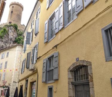 Foix Apartment | Au Pied du Château, Gîte Le Grand Fux