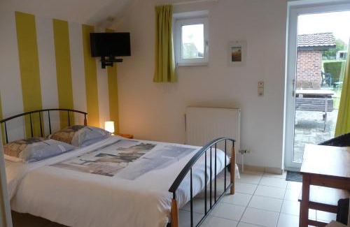 Biron Bed & Breakfast | Au Rond Chene