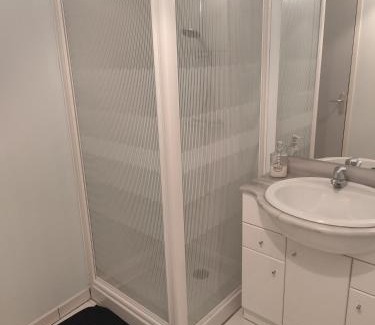 Ayssenes Hotel | Auberge du Roc Saint Jean