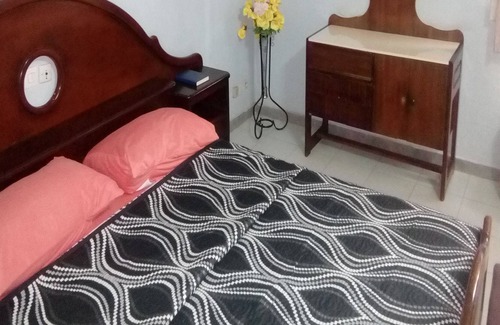 Bouake House | Auberge Du Municipal