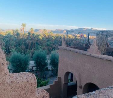 Nekob House | Auberge et Restaurant chez Alilouch