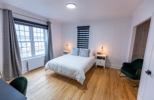 Ville-Marie Hotel | Auberge Nouvelle-France