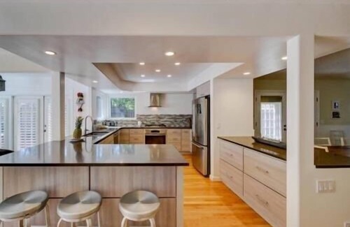 Westside Santa Cruz House | ☀️AUG 17-25 reduced rates+ 10% on 7 nights. SANTA CRUZ Oasis POOL+HOT TUB+DOGS☀️