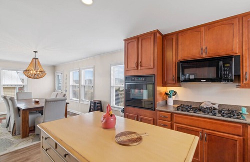 Surf City House | AUG REDUCED RATES! Modern Pet Friendly Home ~Ocean & ICW Views + Elevator