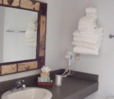 Milford Hotel | August Lodge Cooperstown
