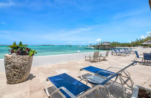 George Town Hotel | Augusta Bay