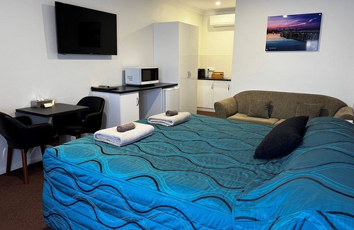 Port Augusta West Hotel | Augusta Courtyard Motel