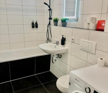 Merseburg Apartment | Aura - Nulandt#2 - 2 Zimmer, 4 Betten, Küche, Balkon, Waschmaschine
