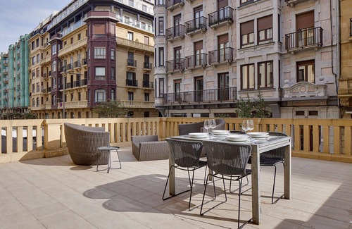 Gros Apartment | Aura - The Rentals Collection