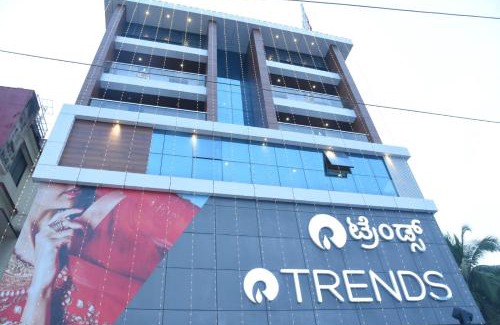 Adyar Hotel | Aurelia Comforts - Deralakatte