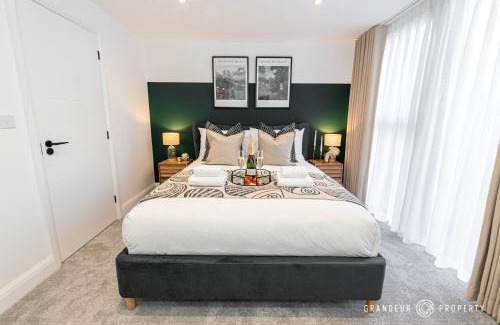Poole Apartment | Aurora Heights by Grandeur Property