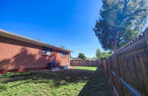 Sable Altura Chambers House | Aurora House