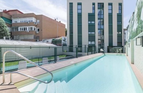 Carabanchel Apartment | Aurora Stays by Charming, Cozy apartment with patio and parking