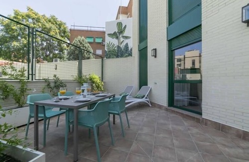 Carabanchel Apartment | Aurora Stays by Charming XI, Apartment for 4 with free parking
