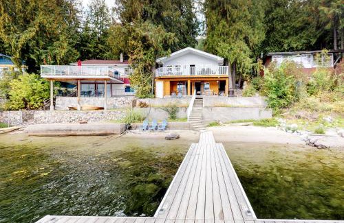 Christina Lake House | Aussie Summer