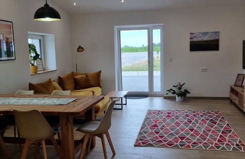 Rot am See Cabin | Aussiedlerhof in Alleinlage. Großzügige Ferienwohnung