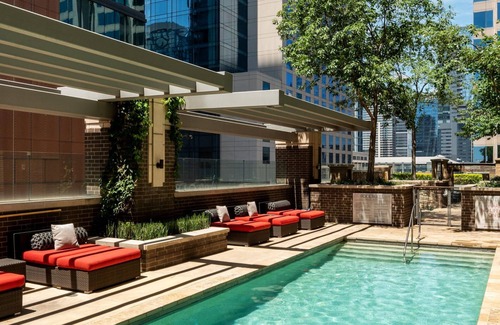 Waller Creek District Apartment | Austin | Central 2BD/2BA Apartment