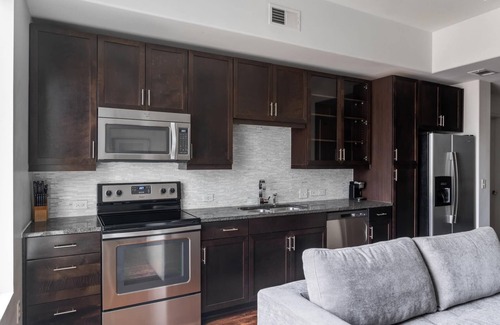 Waller Creek District Apartment | Austin | Grand Studio Apartment