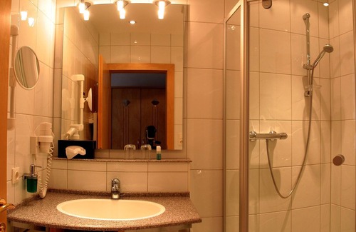 Hall In Tirol Hotel | Austria Classic Heiligkreuz
