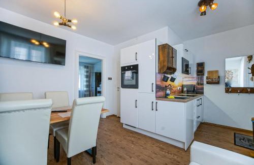 Leoben Apartment | AusZeit Steiraland 7 mit überdachten Balkon und Parkplatz