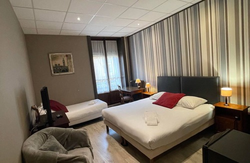 Aix-les-Bains City Center Hotel | Authentic by Balladins, Le Carré d'Aix
