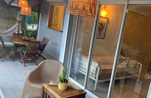 Les Abymes Villa | Authentic Creole Villa Stay - AC, WI-FI - Le Gosier, Guadeloupe