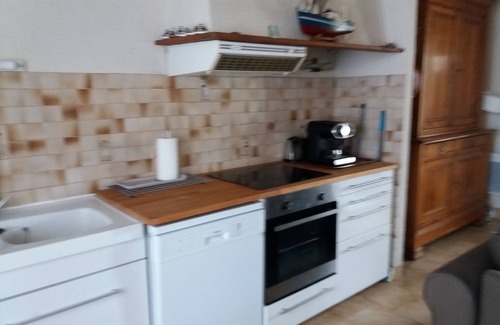Grandcamp-Maisy House | AUTHENTIC FISHERMAN'S HOUSE 70 METERS FROM THE SEA