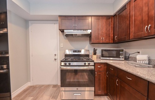 Spring Branch West House | Authentic Home by Memorial City Mall and Memorial Hospital - West Houston