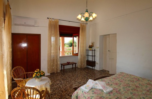 Posto Rosso Villa | AUTHENTIC MEDITERRANEAN VILLA 100 M. FROM THE IONIAN SEA NEAR GALLIPOLI & LEUCA