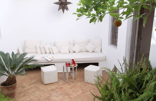 Sidi Ben Slimane El Jazouli House | Authentic Moroccan Riad with hot tub in Marrakech