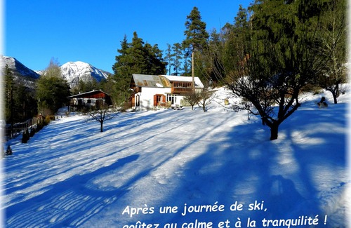 Beauvezer Ski Chalet | Authentic mountain chalet in Val d'Allos. Easy access.