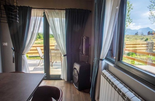 Zabljak Villa | Authentic Mountainside Villa Lusso