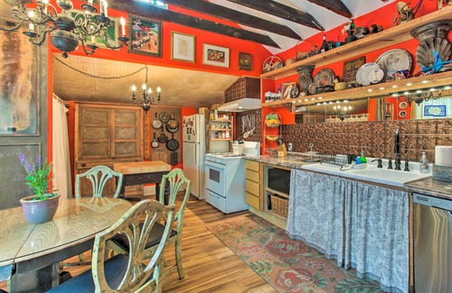 Faubourg Marigny Cottage | Authentic New Orleans Cottage w/Courtyard!
