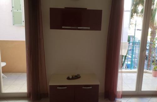 Old Town Apartment | AUTUMN IN THE SUN, IN CALM, AND AT EXPENSE FROM 80 EUROS/NIGHT