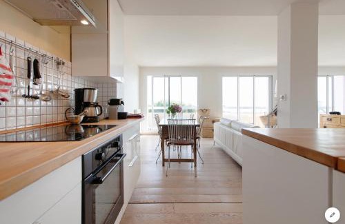 Concarneau Apartment | Aux 4 Sardines T2 56m2
