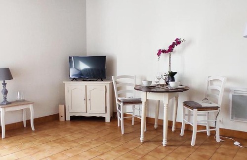 Pouilly-sur-Loire Apartment | Aux Nids d'Hirondelles