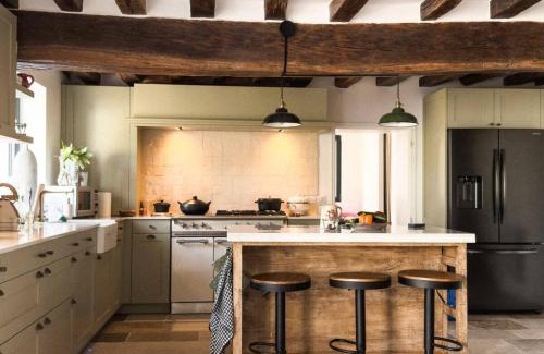 Adainville Bed & Breakfast | Aux Petits Bourgeons