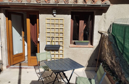 Villefranche-de-Conflent Apartment | Aux Pieds des Remparts