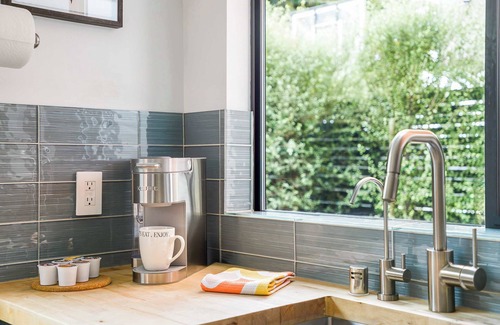 Mission Hills Apartment | Available Again-Private Garden-Close To All