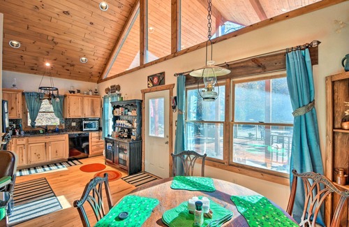 Marble House | Avalon Woods Riverfront Retreat: Walk to Waterfall