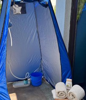 Belgrade Apartment | Avaluna - 2 rooms - shower outside tus spolja